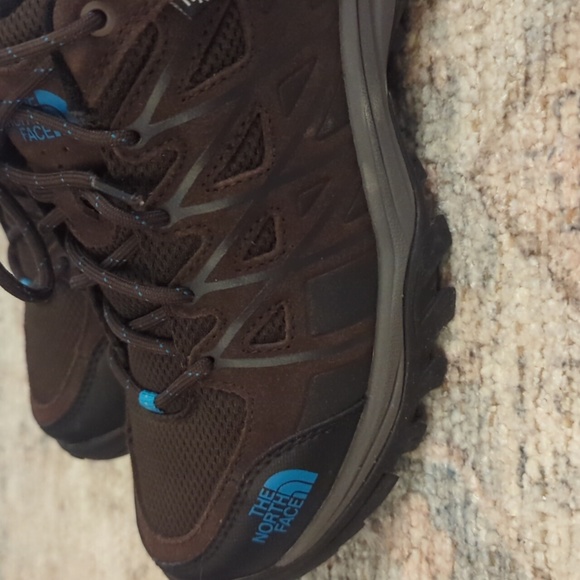 The North Face women's 8  storm 3 hydro seal waterproof vibram hiking shoes - Picture 11 of 11